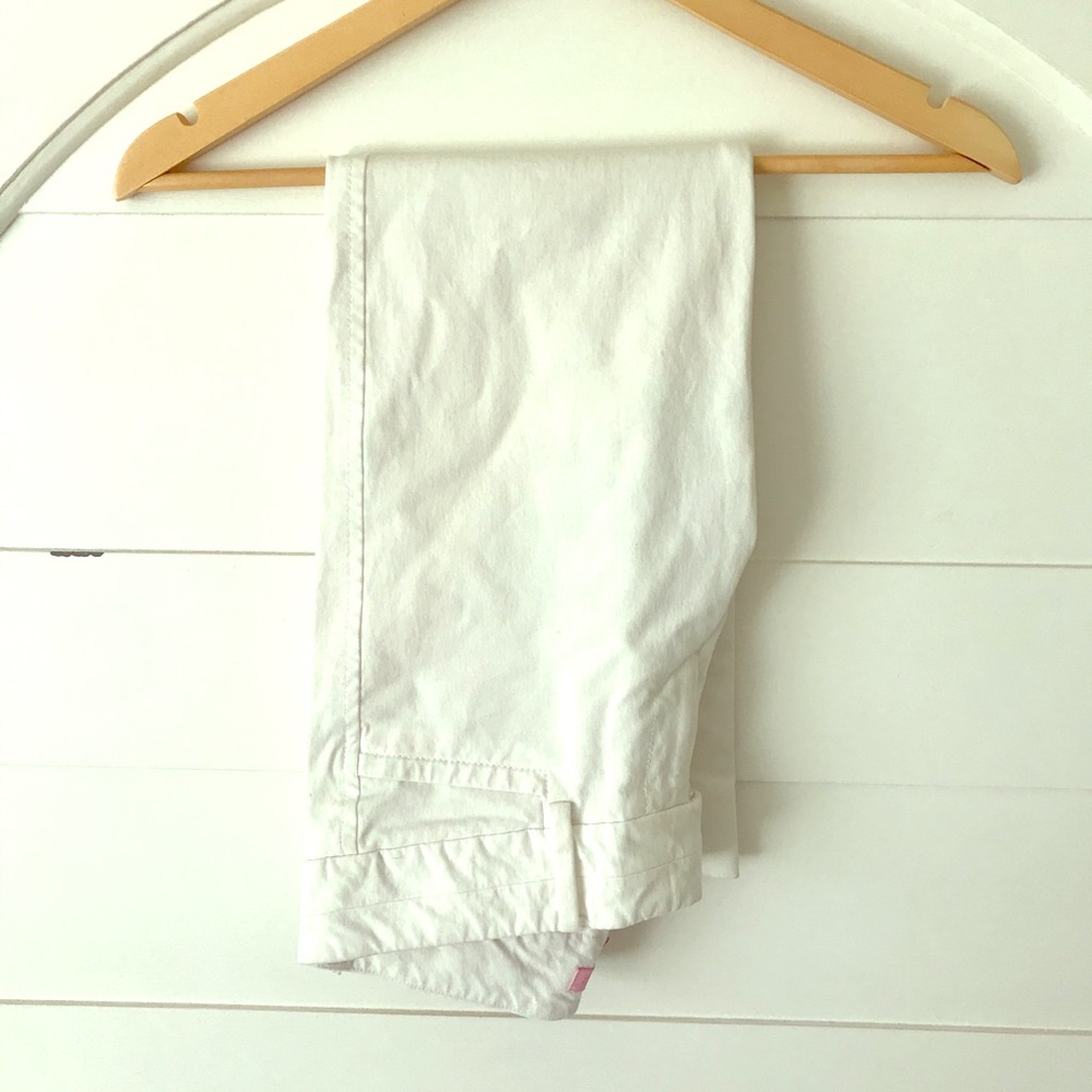 Lilly Pulitzer White Capris. Size 4. EUC.